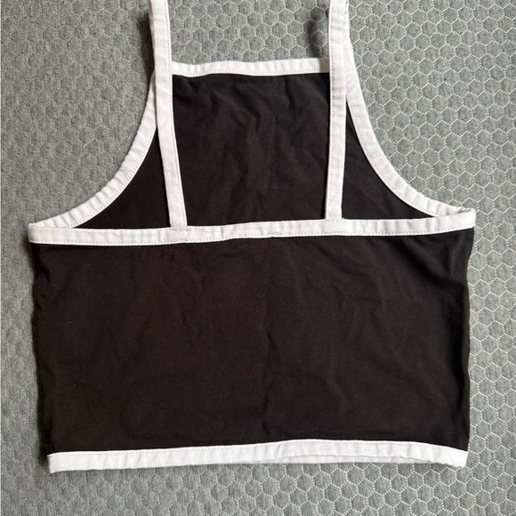 Cotton On Black and White Crop Top - Picture 3 of 5